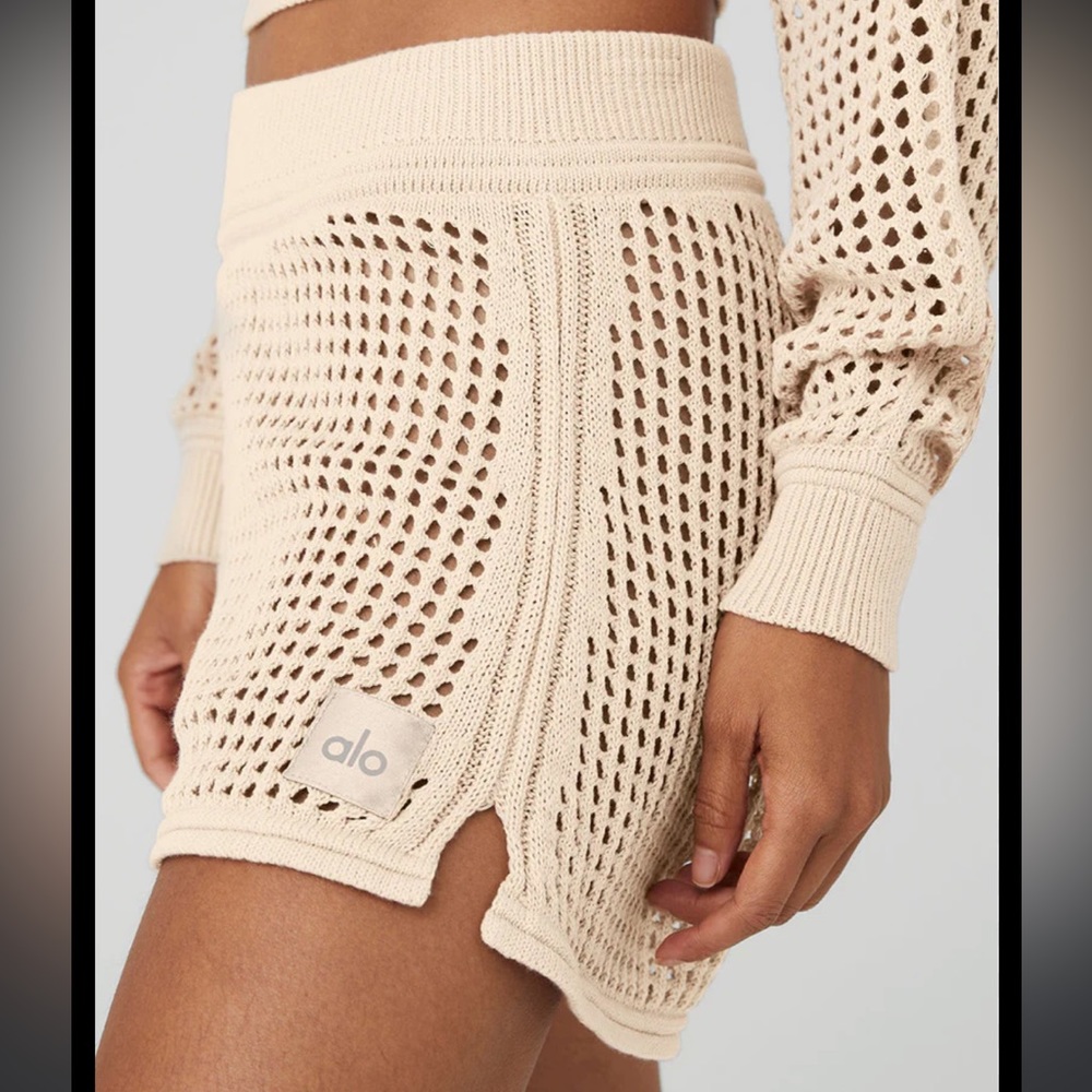 Alo Yoga Open-Knit Chase The Sun Short in Macadamia